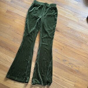 Shein, size small, Green Velvet Flare Pants